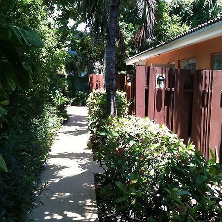 The Bridge At Cordova Boutique Hotel And Hostel Fort Lauderdale Exterior foto